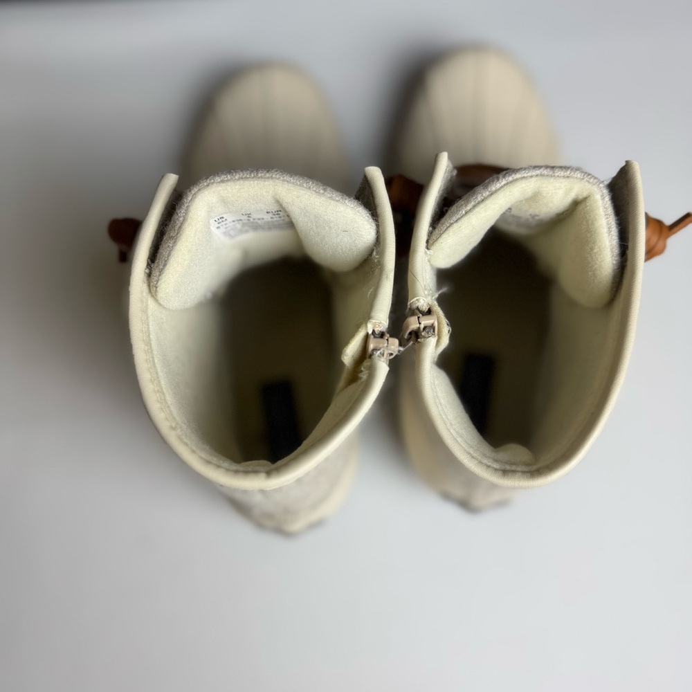 Sperry Cream and Tan Winter & Rain Boots Wool Embossed Duck Boots - Picture 5 of 7